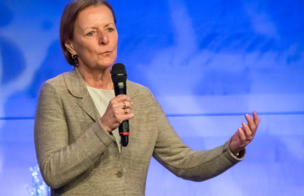 Gerlinde Bernhard, die Grande Dame der BMHS Standesvertretung, verlässt die Bühne